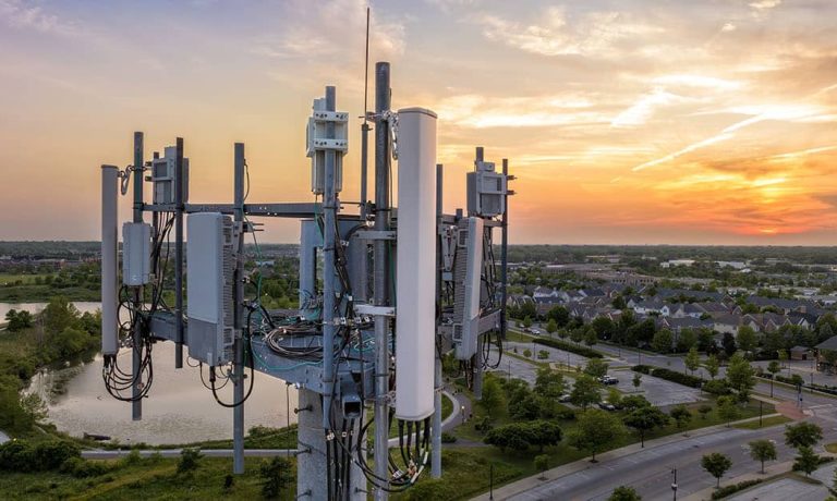 Everything you need to know about cell towers